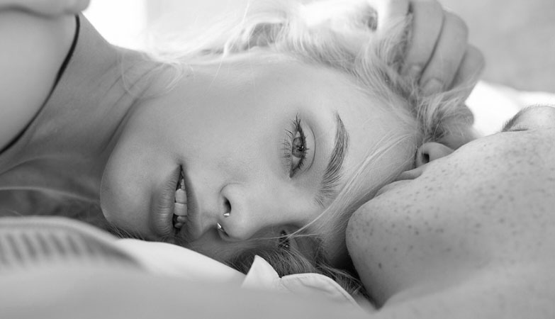 Сколько раз в неделю паре необходимо заниматься сексом, чтобы отношения продлились не один год